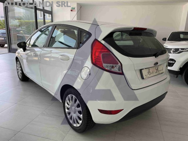 FORD Fiesta 1.5 TDCi 75CV 5 porte Business 4 posti van Immagine 3