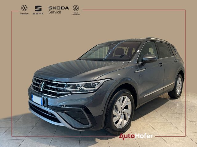 VOLKSWAGEN Tiguan Allspace 2.0 TDI DSG 4MOTION Elegance GANCIO 7P Matrix Navi Immagine 0