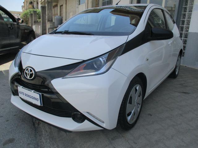 TOYOTA Aygo 1.0  x-cool Immagine 1