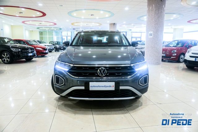 VOLKSWAGEN T-Roc 1.5 TSI DSG Life Immagine 1