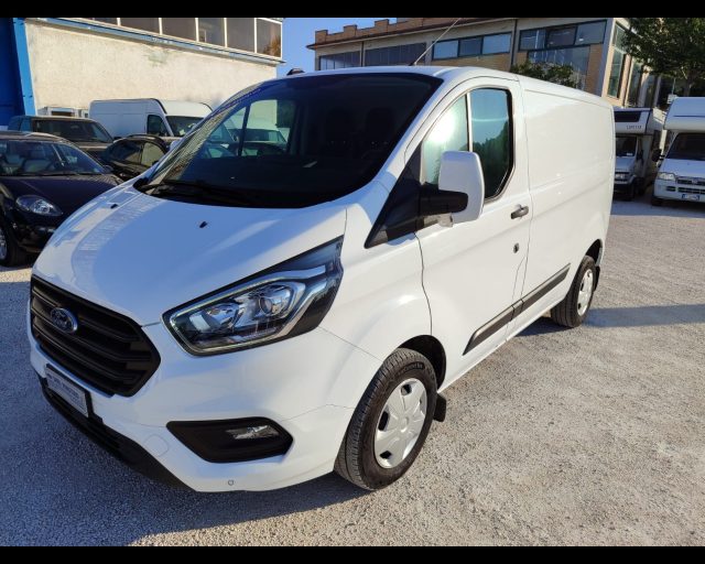 FORD Transit Custom 280 2.0 TDCi 130 PC Furgone Entry Immagine 0