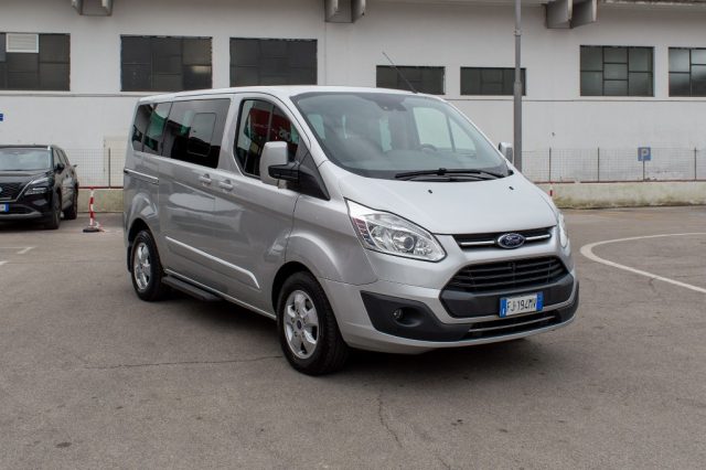 FORD Tourneo Custom 310 2.0 TDCi 170CV PC Trend Immagine 0