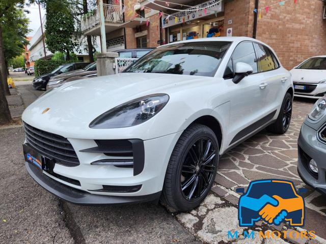 PORSCHE Macan 2.0 Immagine 2