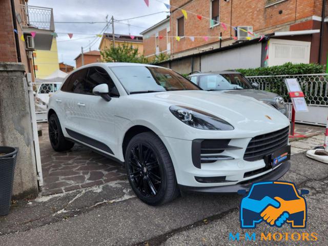 PORSCHE Macan 2.0 Immagine 0