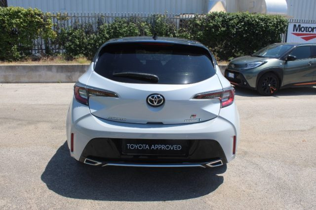 TOYOTA Corolla 2.0 Hybrid GR SPORT Immagine 3