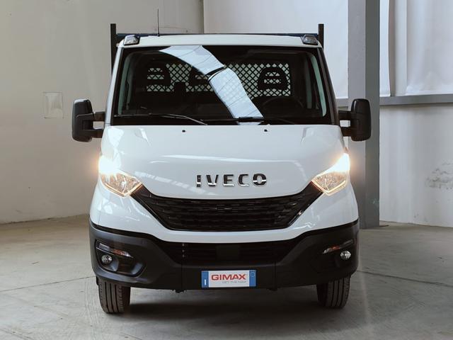 IVECO Daily 35C14 BTor 2.3 HPT Ribaltabile Trilaterale Immagine 2