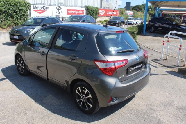 TOYOTA Yaris 1.5 Hybrid 5 porte Active Immagine 4