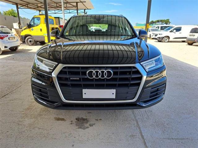 AUDI Q5 2.0 TDI 190 CV quattro S tronic Business Immagine 1