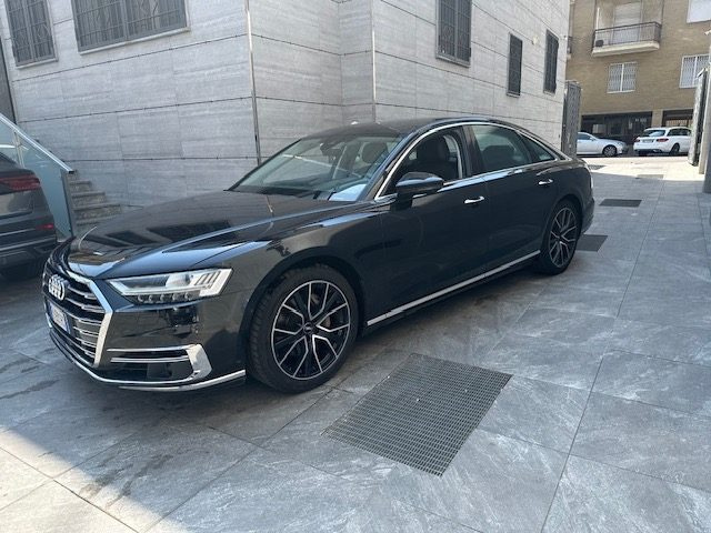 AUDI A8 50 TDI 3.0 quattro tiptronic Immagine 3