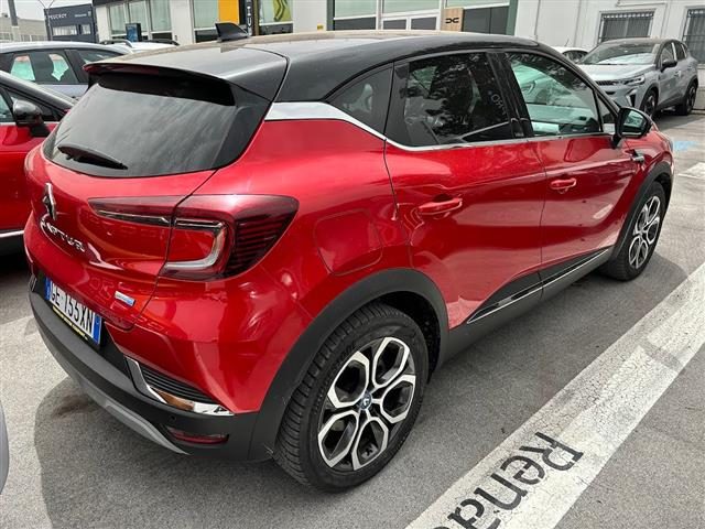 RENAULT Captur 1.6 E-Tech phev Intens 160cv auto my21 Immagine 4