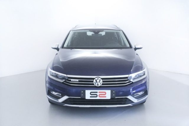 VOLKSWAGEN Passat Alltrack 2.0 TDI 190 CV 4MOTION DSG BMT Immagine 3