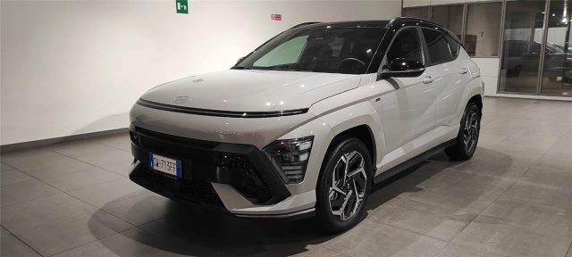 HYUNDAI Kona 2ªs. (2023-->)  HEV 1.6 DCT NLine + Tech Pack Immagine 0