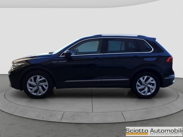 VOLKSWAGEN Tiguan 2.0 TDI 150 CV SCR DSG Elegance Immagine 2