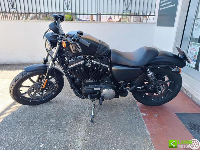 HARLEY-DAVIDSON 883 Iron Benzina 2019 usata