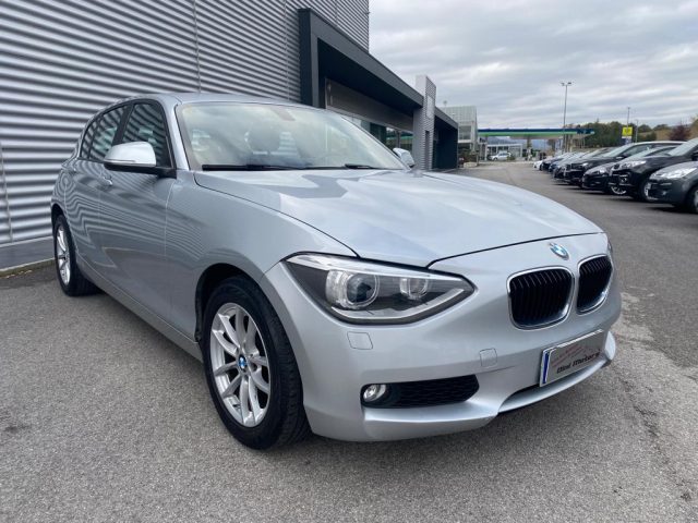 BMW 118 d 5p. Business motore 2.0 Immagine 2