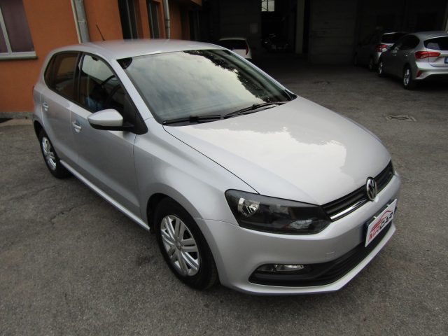 VOLKSWAGEN Polo 1.4 TDi Comfortline NEOPATENTATI *91.000 KM REALI* Immagine 2