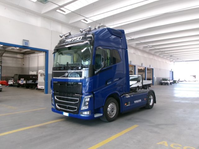 VOLVO FH16.750 XL EURO6 Immagine 0