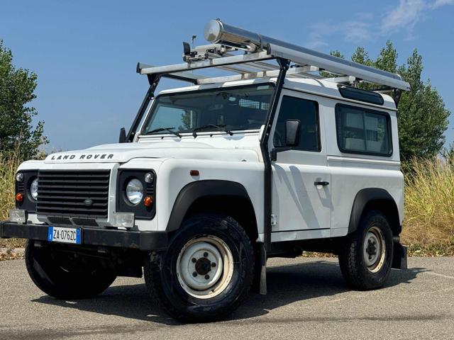 LAND ROVER Defender 90 2.2 TD4 AUTOCARRO N1 MOTORE NUOVO !!! Immagine 0