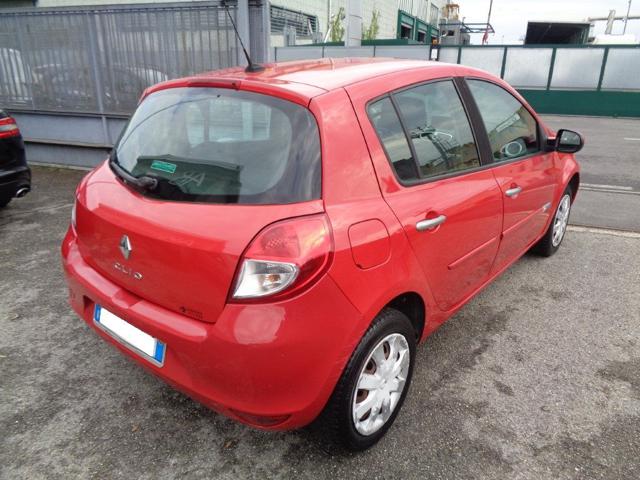 RENAULT Clio 1.2 16V 5 porte *OK NEOPATENTATI* *FINANZIABILE* Immagine 3