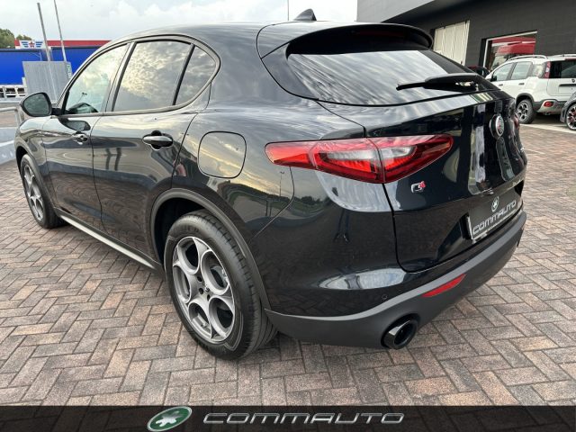 ALFA ROMEO Stelvio 2.2 Turbodiesel 190 CV AT8 Q4 Sprint Immagine 3