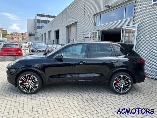 PORSCHE Cayenne 3.0 Diesel Platinum Edition Immagine 2