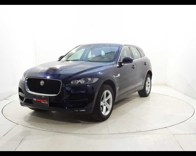 JAGUAR F-Pace 2.0 D 180 CV AWD aut. Prestige Immagine 1