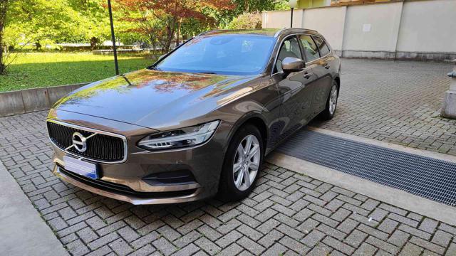 VOLVO V90 D4 Business Plus PELLE-NAVI-XENO-GANCIO TRAINO Immagine 0