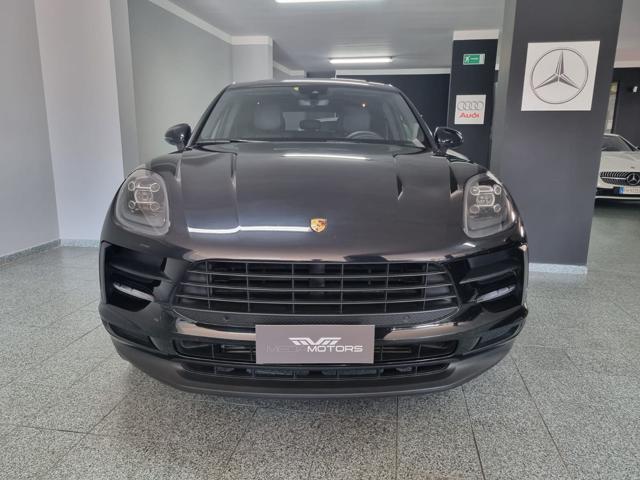 PORSCHE Macan 2.0 Immagine 1