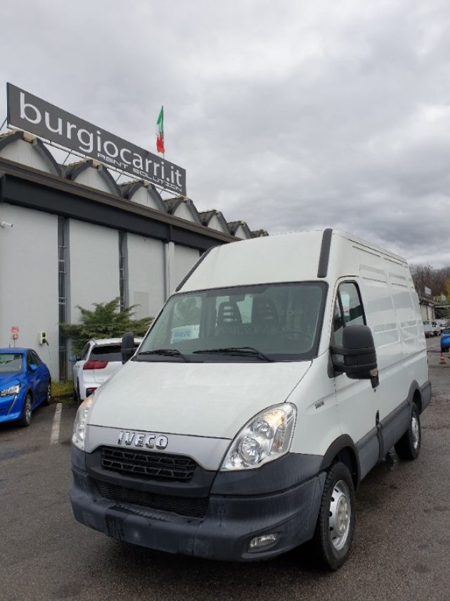 IVECO Daily 35S15 3.0 CC L2 H2 Immagine 1