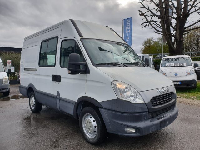 IVECO Daily 35S15 3.0 CC L2 H2 Immagine 0