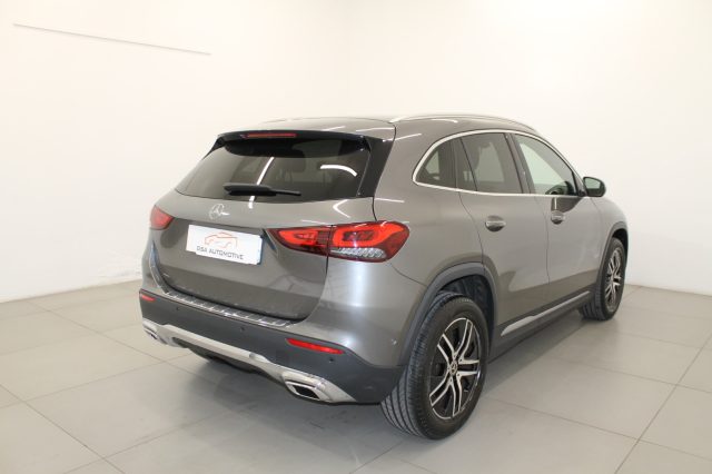 MERCEDES-BENZ GLA 200 d Automatic Sport Plus Immagine 3