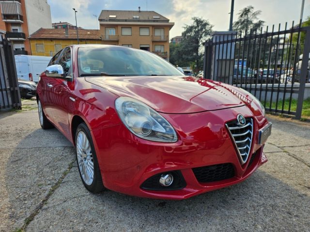 ALFA ROMEO Giulietta 1.6 JTDm-2 105 CV Immagine 1