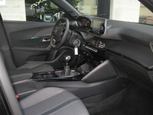 PEUGEOT 2008 PURETECH 100 S-S ALLURE - foto 11