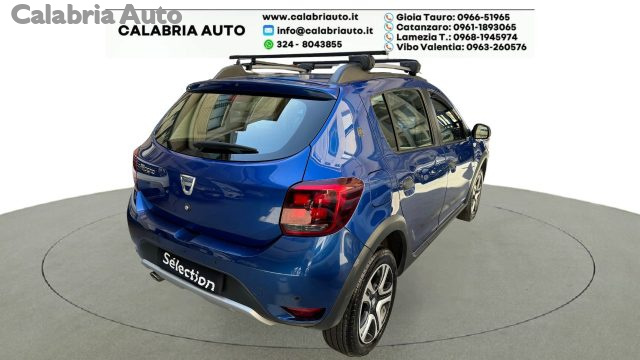 DACIA Sandero Stepway 1.0 TCe 100CV ECO-G 15th Anniversary Immagine 3