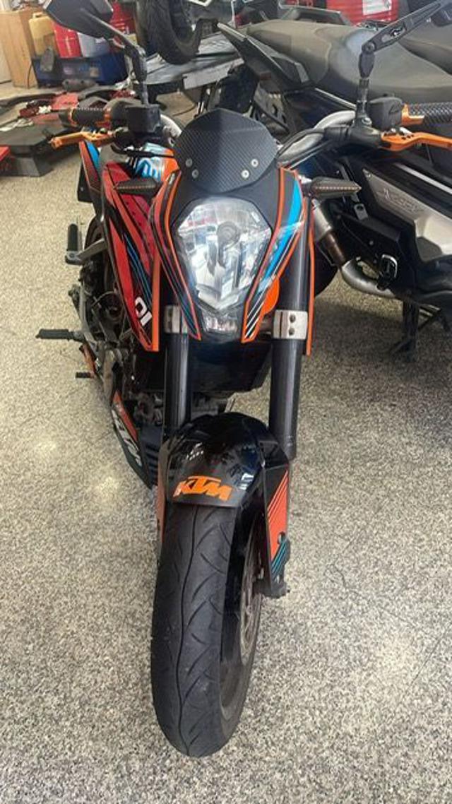 KTM 125 Duke ABS Immagine 2