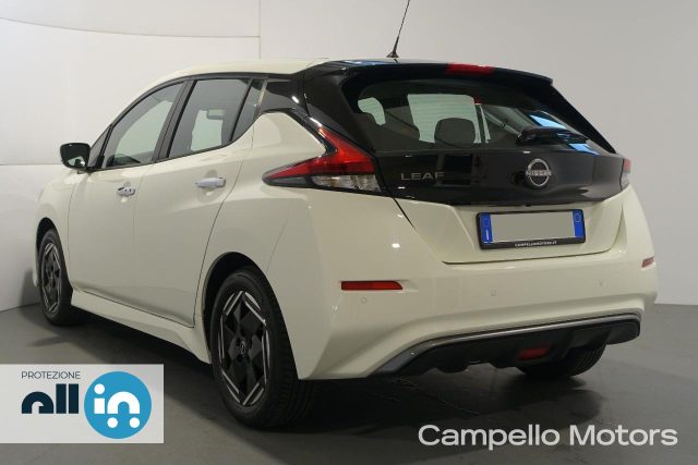 NISSAN Leaf LEAF ACENTA 40KWH Immagine 2