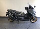 YAMAHA T-Max 560 Scooter