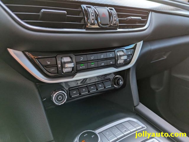 FOTON TUNLAND G7 2.0 TDI PICK UP 4X4 AT8 - AUTOMA - foto 25