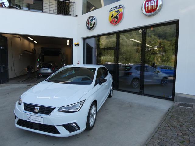 SEAT Ibiza 1.0 EcoTSI 95 CV 5 porte FR Immagine 1