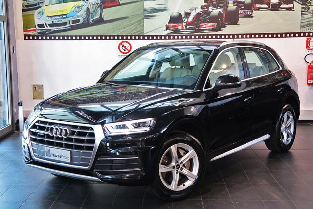 AUDI Q5 Nero Mythos metallizzato