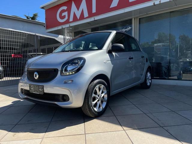 SMART ForFour 0.9 90CV TWINAMIC PASSION  NAVIGATORE FALTDACH Immagine 0