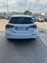 MERCEDES-BENZ A 180 d Automatic Sport