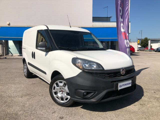 FIAT Doblo 1.4 T-Jet Natural Power SX (METANO) Immagine 4