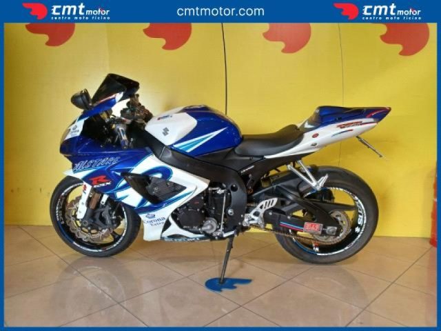 SUZUKI GSX R 750 Garantita e Finanziabile Immagine 2