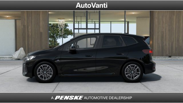 BMW 218 i Active Tourer Msport Immagine 1