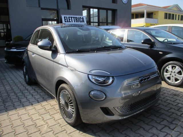 FIAT 500e Icon Berlina - Cavo Mode 3 - Navi/Carplay Immagine 0