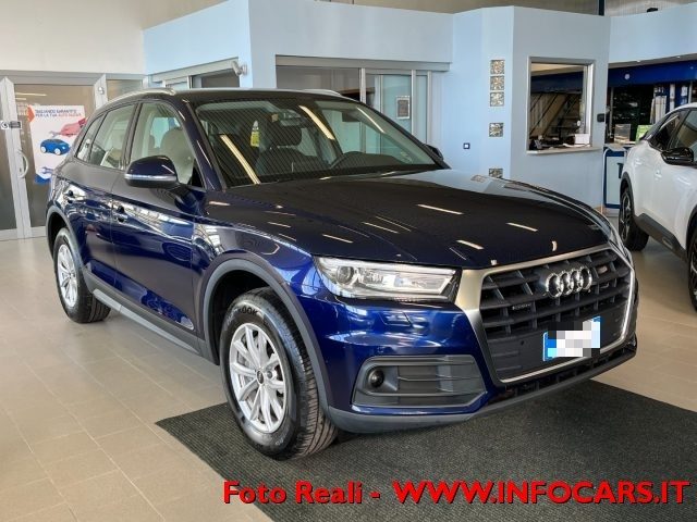 AUDI Q5 40 TDI 190cv quattro S-tronic Business Immagine 0