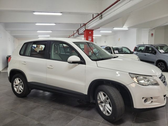 VOLKSWAGEN Tiguan 1.4 TSI Trend SENZA FINANZIAMENTO Immagine 2