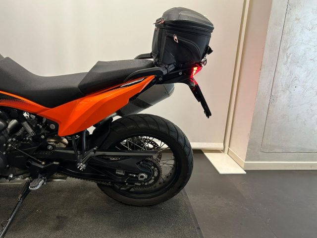 KTM 890 Adventure KTM 890 ADVENTURE Immagine 2