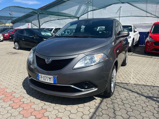 LANCIA Ypsilon Ypsilon 1.2 Gold ecochic Gpl 69cv my16 Immagine 0